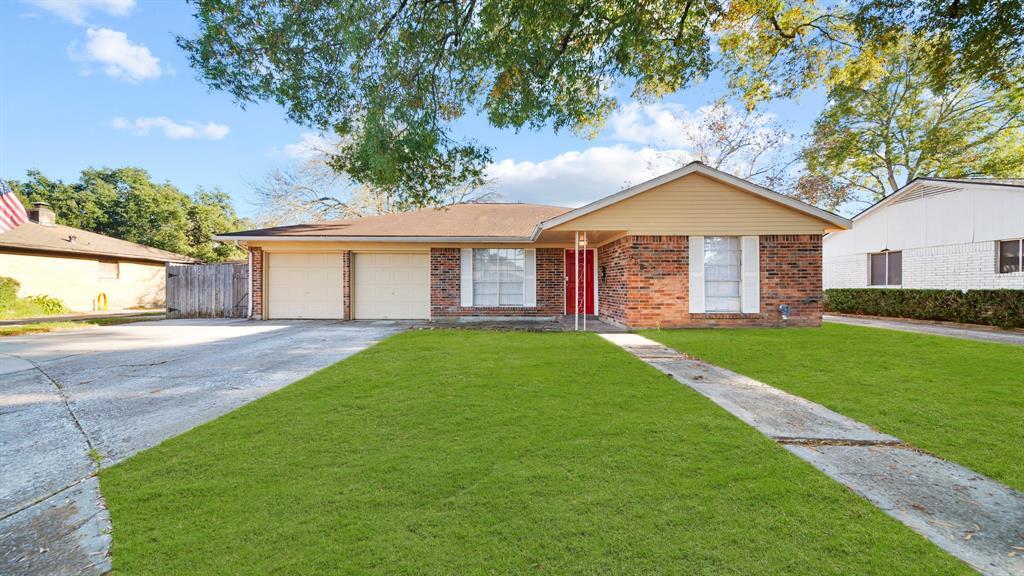958 Festival Dr in Houston, TX - Building Photo