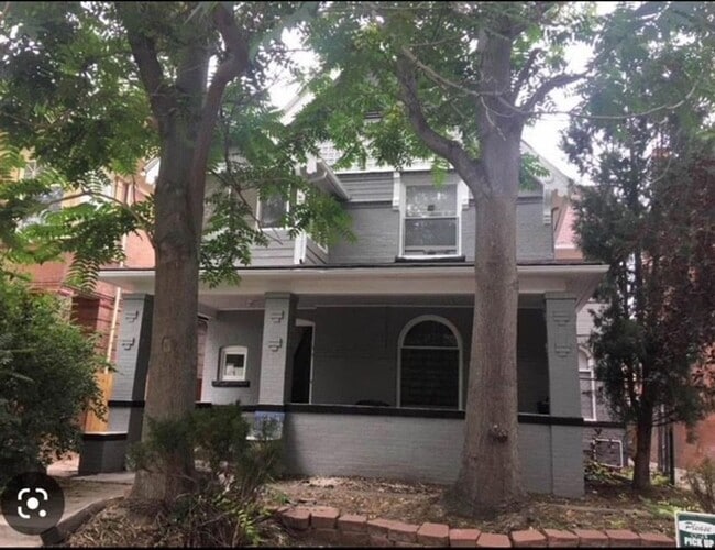 property at 1654 N Gaylord St