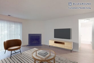 10300 Hickory Ridge Rd in Columbia, MD - Building Photo - Building Photo