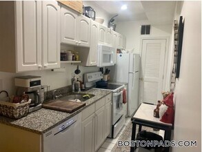 5 Wiget St in Boston, MA - Building Photo - Building Photo