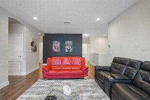 2689 Calistoga Ave in Kissimmee, FL - Building Photo