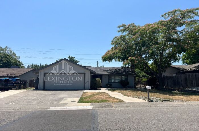 9118 Suzette Ct in Orangevale, CA - Building Photo