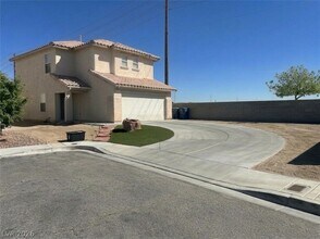 5698 Doubleday St in Las Vegas, NV - Building Photo - Building Photo