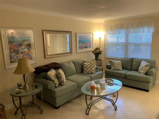 3216 NE 13th St in Pompano Beach, FL - Building Photo - Building Photo