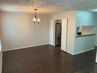 10922 Glenwolde Dr photo'