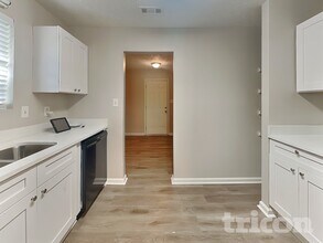 2797 Priscilla Way in Morrow, GA - Foto de edificio - Building Photo