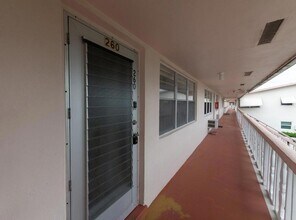 260 Norwich K in West Palm Beach, FL - Foto de edificio - Building Photo