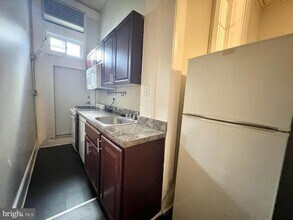 735 Spruce St in Philadelphia, PA - Building Photo - Building Photo