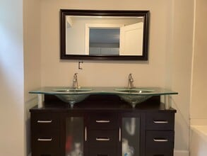 18 Elizabeth St in Wilkes-Barre, PA - Building Photo - Building Photo