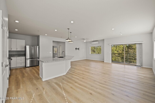 1257 White Spar Rd in Prescott, AZ - Foto de edificio - Building Photo