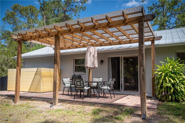 property at 5870 Star Grass Ln