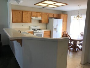 4010 Pacific Wind Ct in Bakersfield, CA - Building Photo - Building Photo