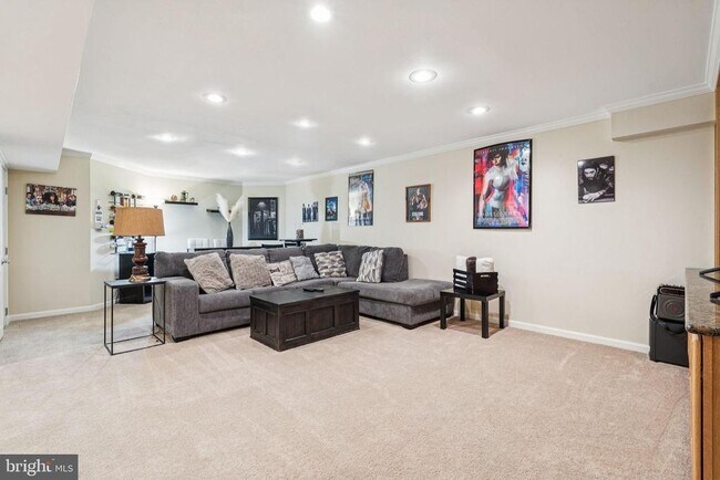 47660 Pennrun Way in Sterling, VA - Building Photo - Building Photo