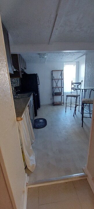 208 High St-Unit -B in Clarksville, TN - Building Photo