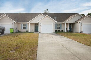 188 Pine Hollow Rd in Holly Ridge, NC - Building Photo