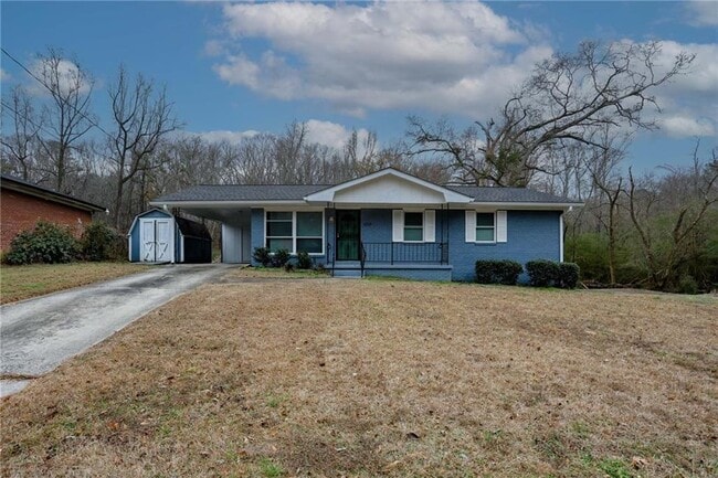 property at 667 Tara Cir SE