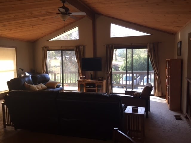 property at 11296 Bobolink Way