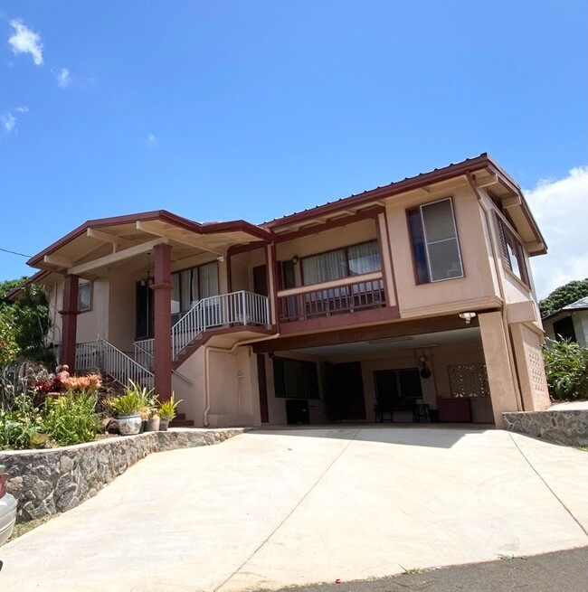 99-340-340 Uwau Dr in Aiea, HI - Building Photo - Building Photo