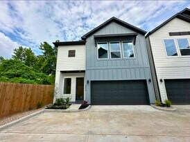 835E Dorchester St in Houston, TX - Building Photo