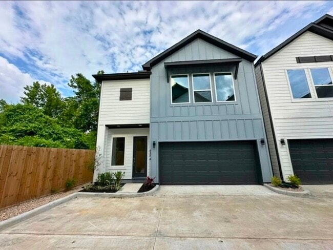 property at 835E Dorchester St