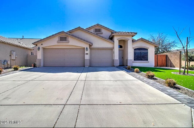 1277 W Busa Dr in San Tan Valley, AZ - Building Photo - Building Photo