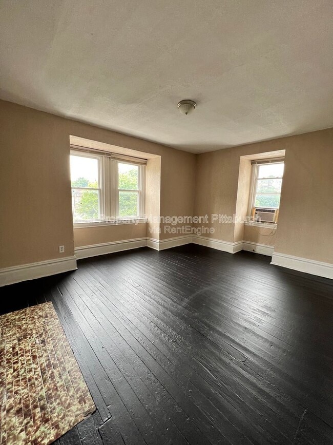 property at 218 Kearsarge St