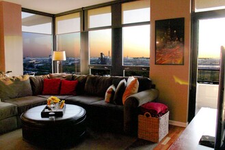 1255 S State St, Unit 1416 in Chicago, IL - Building Photo - Building Photo