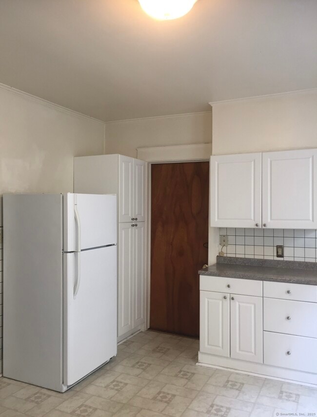 83 Thomas St in West Haven, CT - Building Photo - Building Photo