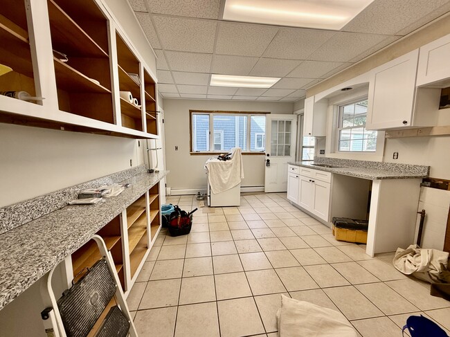 31 Park St, Unit 2