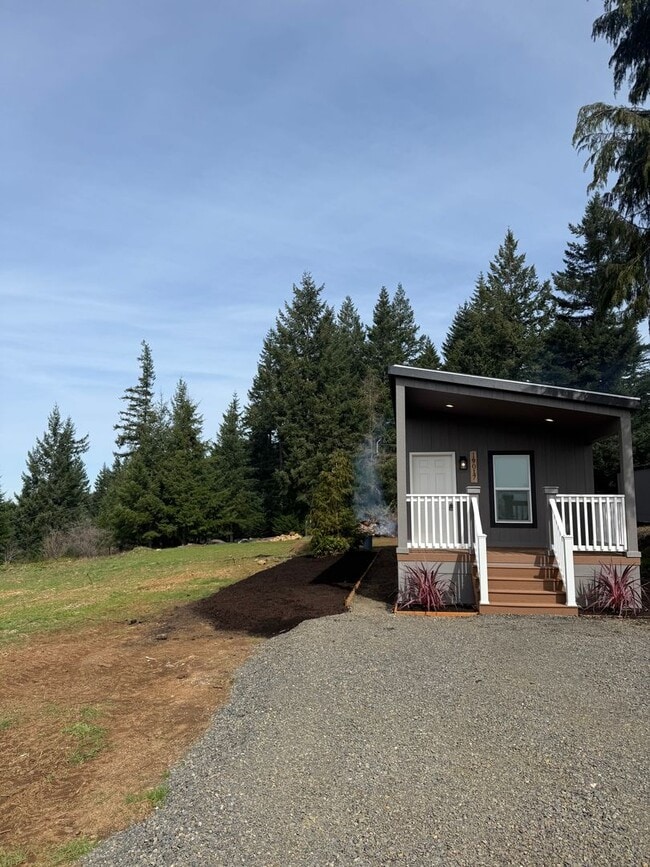 19017 Powers Creek Loop Rd NE in Silverton, OR - Building Photo - Building Photo