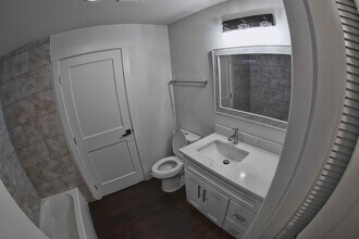 4609 E C St in Tacoma, WA - Building Photo - Building Photo