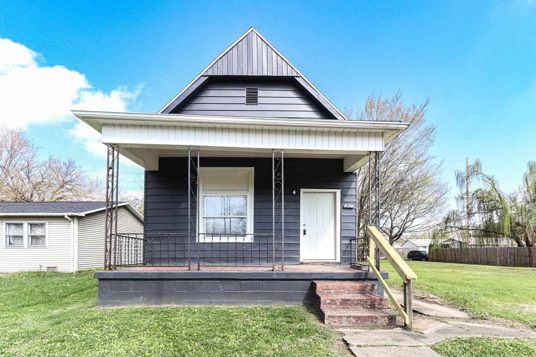 778 S Governor St in Evansville, IN - Foto de edificio