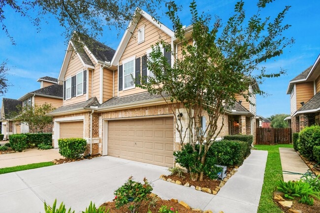 2202 Waterford Park St in Missouri City, TX - Building Photo - Building Photo