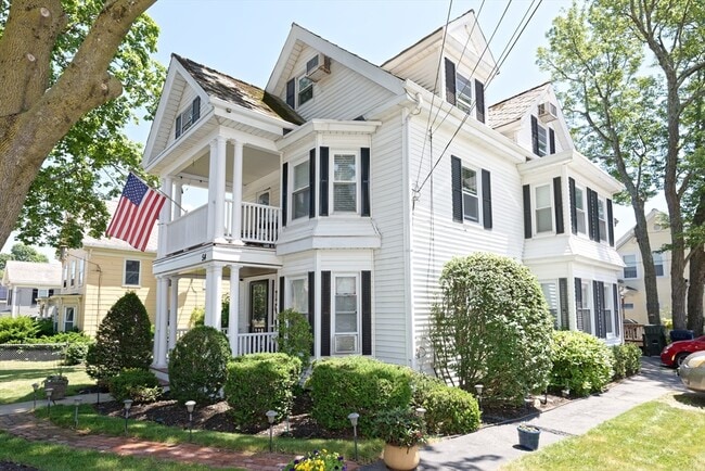 property at 54 W Main St