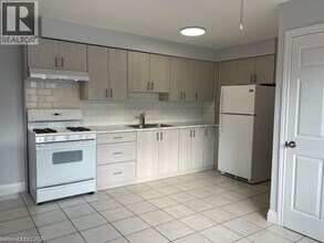 367 Wilson St E in Hamilton, ON - Building Photo - Building Photo