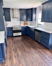 101 Mary Ann Dr in Seaford, VA - Building Photo - Building Photo