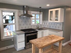 6 Quirk Ct, Unit 1 in Newton, MA - Building Photo