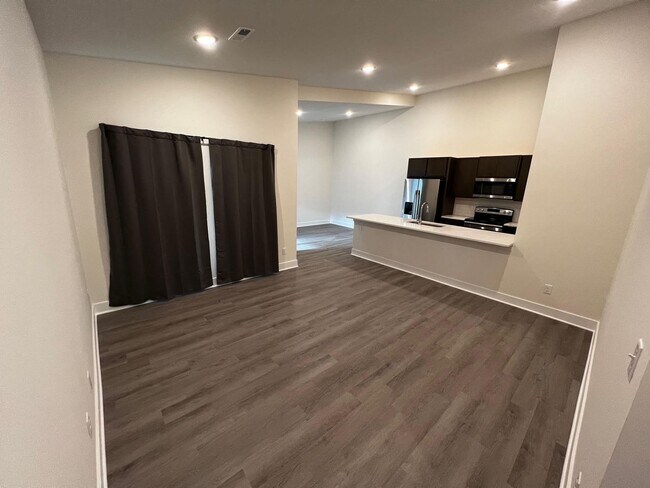 11631-11633 E Harry Ct in Wichita, KS - Building Photo - Building Photo