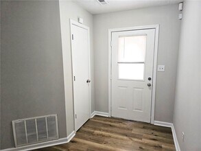 4093 Chapel Mill Bend in Decatur, GA - Building Photo - Building Photo