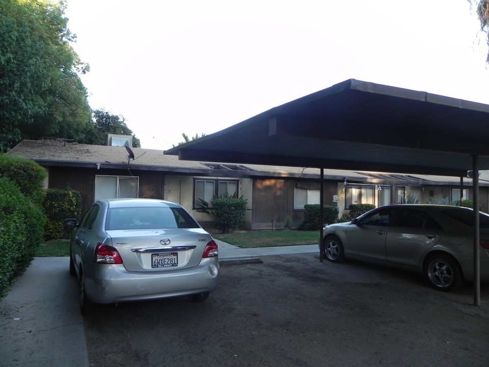 4300 Fjord St in Bakersfield, CA - Building Photo