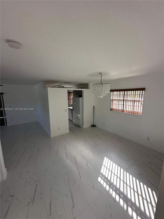 1445 Grant St in Hollywood, FL - Building Photo - Building Photo