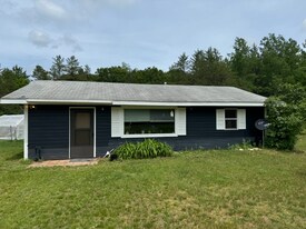 8594 Legion Ln in Springbrook, WI - Building Photo