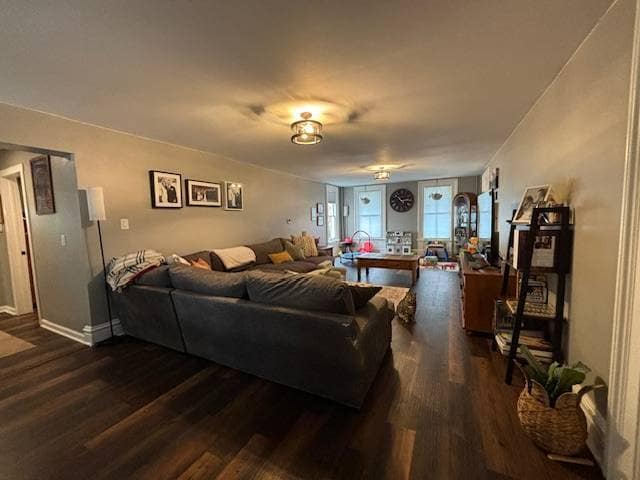 property at 122 Saratoga Ave