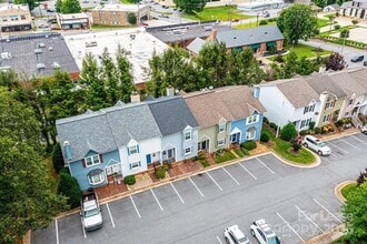 617 College Ave SW in Lenoir, NC - Building Photo - Building Photo