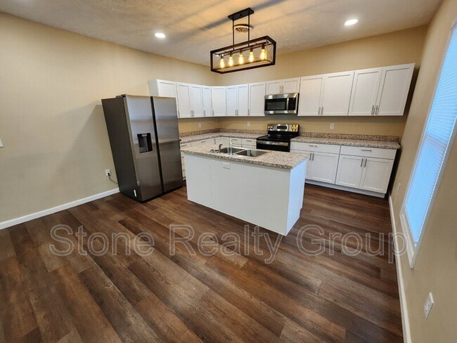 1423 Maple Ave in Terre Haute, IN - Building Photo - Building Photo