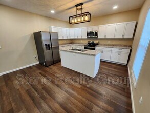 1423 Maple Ave in Terre Haute, IN - Building Photo - Building Photo