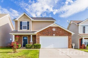 1528 Beaconcrest Cir in Murfreesboro, TN - Building Photo