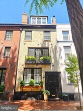 1915 Panama St in Philadelphia, PA - Foto de edificio - Building Photo
