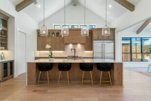 3311 Regent Dr in Dallas, TX - Building Photo