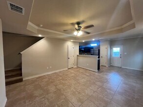 13910 ANNA'S Way in San Antonio, TX - Building Photo - Building Photo